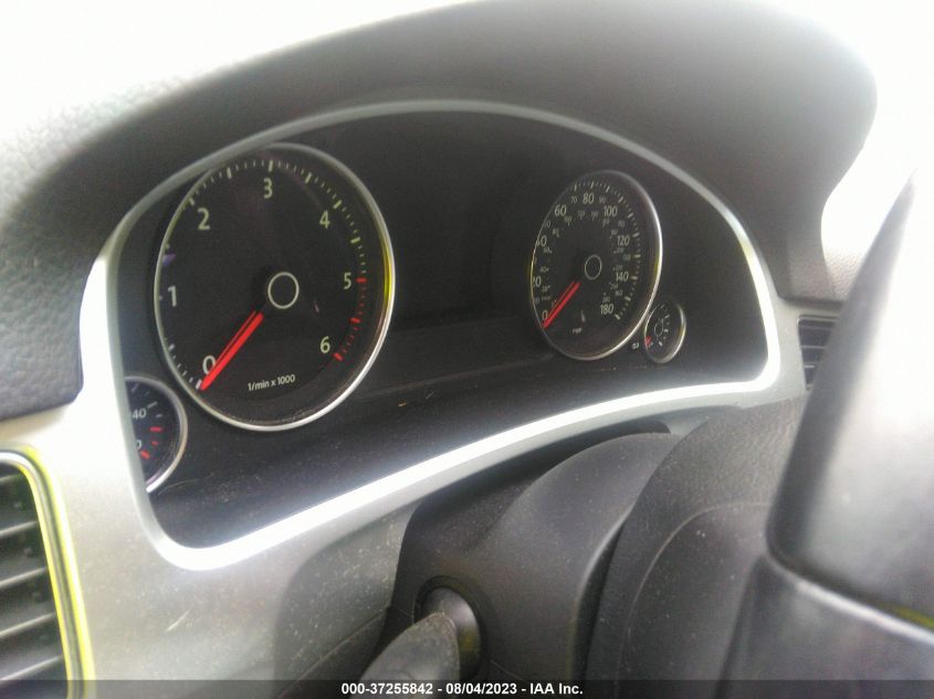 2015 VOLKSWAGEN TOUAREG EXECUTIVE - WVGEP9BP5FD005241