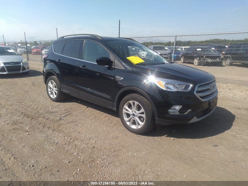 FORD ESCAPE SE 2018