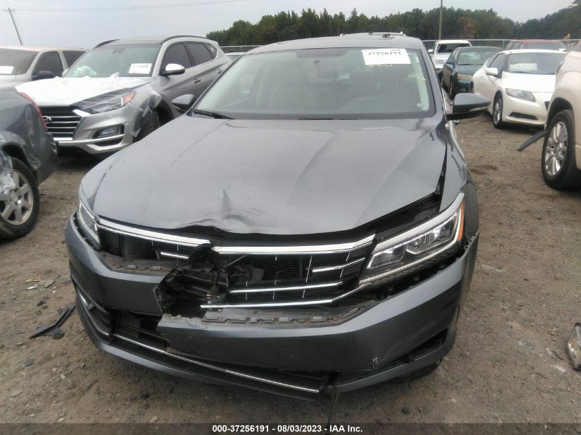 2018 VOLKSWAGEN PASSAT 2.0T SE - 1VWBA7A39JC020512