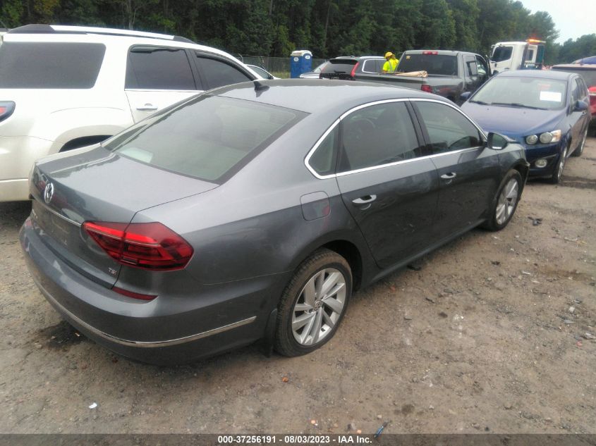 2018 VOLKSWAGEN PASSAT 2.0T SE - 1VWBA7A39JC020512