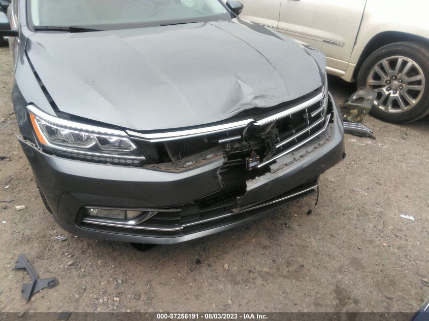 2018 VOLKSWAGEN PASSAT 2.0T SE - 1VWBA7A39JC020512