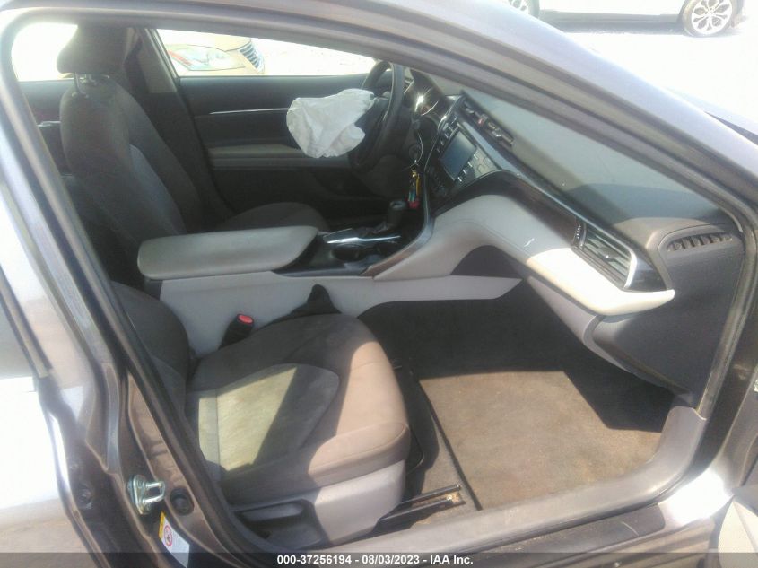 2019 TOYOTA CAMRY LE/SE/XLE/L - 4T1B11HK7KU708738