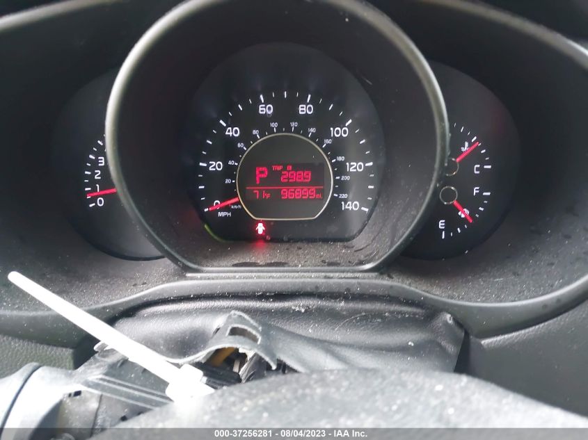 2015 KIA SOUL + - KNDJP3A5XF7112915
