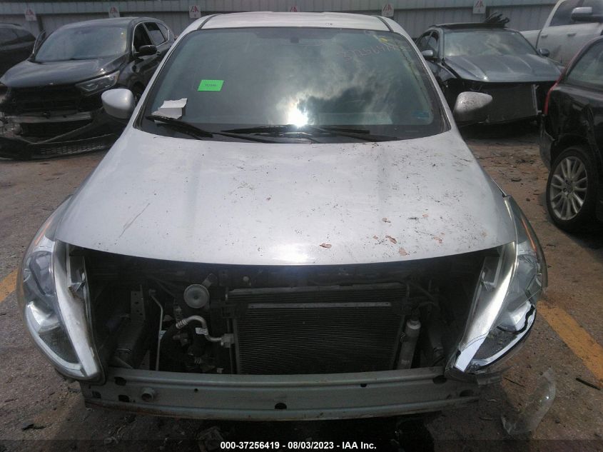 2018 NISSAN VERSA SEDAN SV - 3N1CN7AP0JL856506