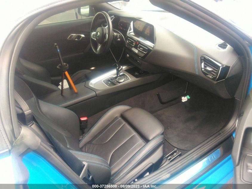 2022 BMW Z4 SDRIVEM40I - WBAHF9C08NWX54489