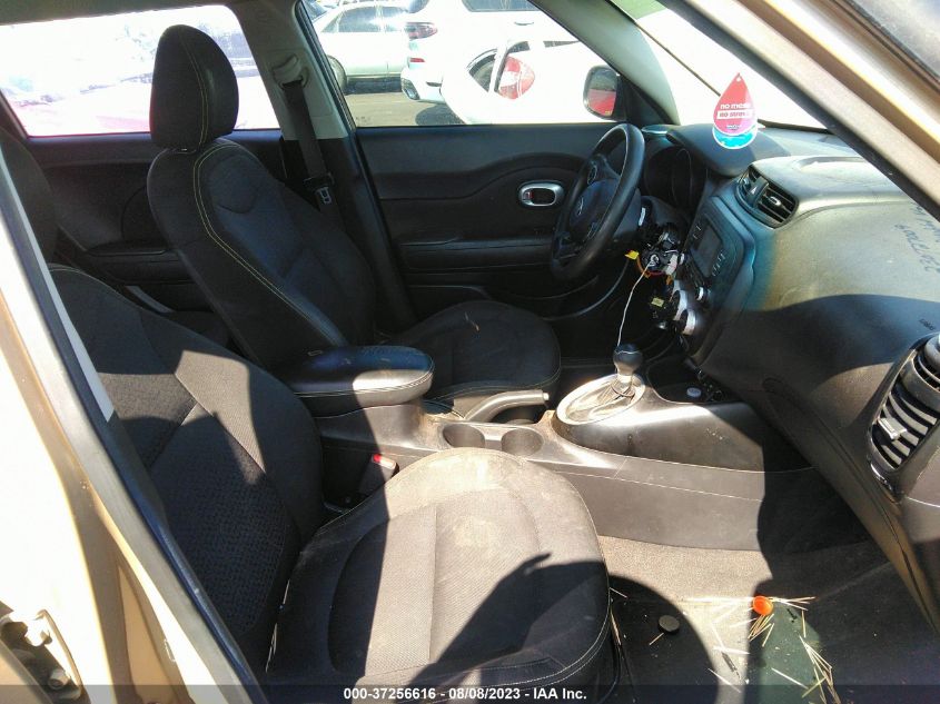 2015 KIA SOUL + - KNDJP3A52F7177564