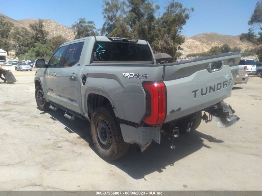 2022 TOYOTA TUNDRA 4WD SR5 - 5TFLA5DB9NX034732