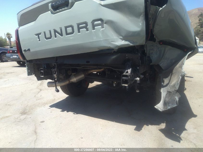 2022 TOYOTA TUNDRA 4WD SR5 - 5TFLA5DB9NX034732