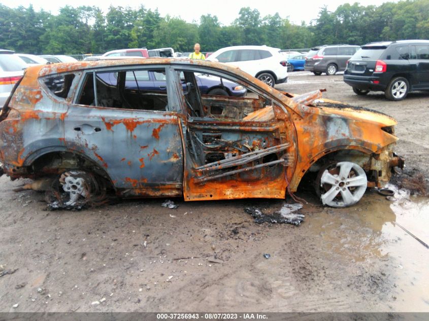 2014 TOYOTA RAV4 XLE - JTMWFREV5EJ011322