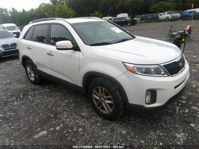 2015 KIA SORENTO LX - 5XYKT3A68FG639363