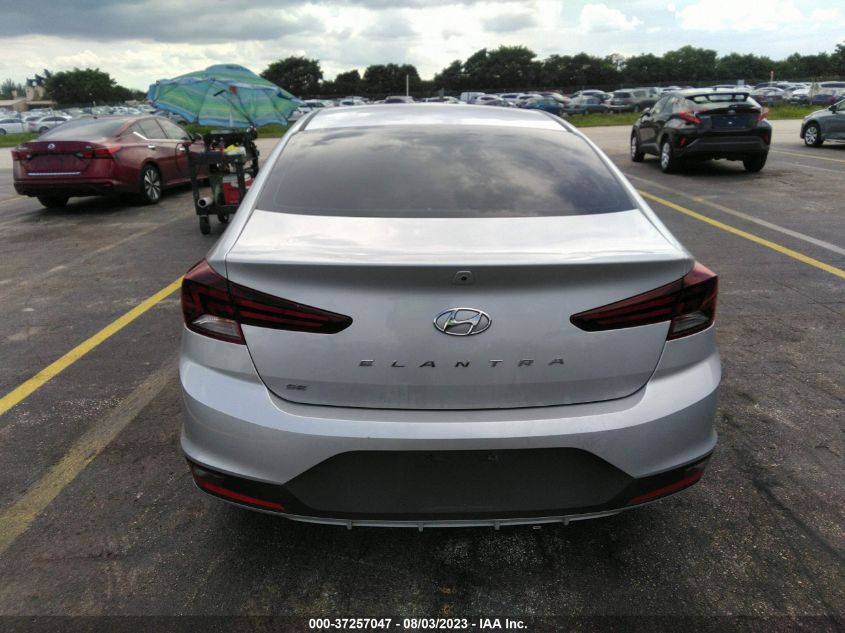 2019 HYUNDAI ELANTRA SE - 5NPD74LF5KH473712