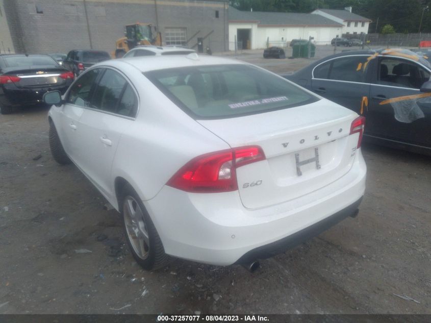 2013 VOLVO S60 T5 - YV1612FH0D2204575