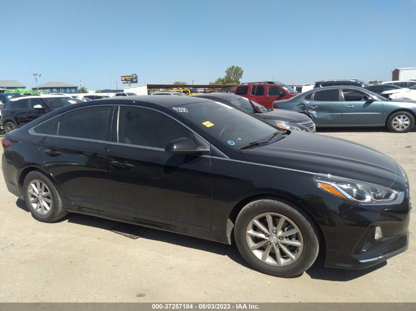 2019 HYUNDAI SONATA SE - 5NPE24AFXKH764437