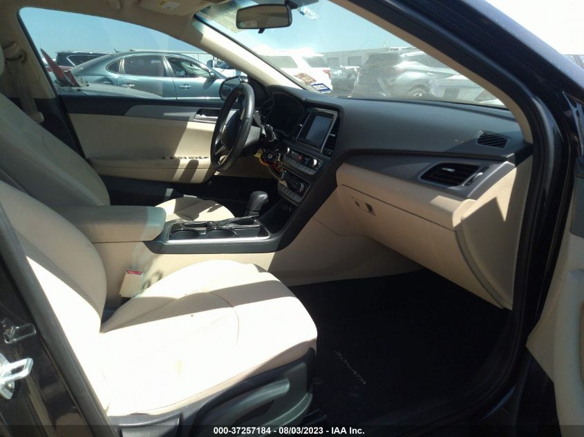 2019 HYUNDAI SONATA SE - 5NPE24AFXKH764437