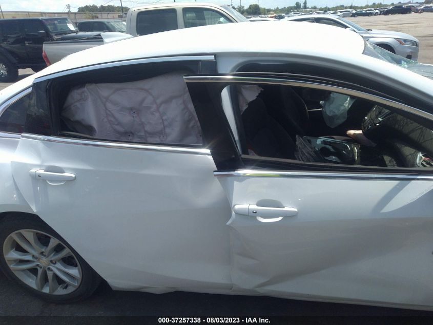 2018 CHEVROLET MALIBU LT - 1G1ZD5ST4JF204789