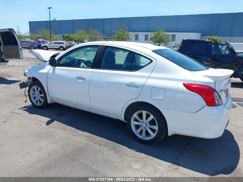 2016 NISSAN VERSA SL - 3N1CN7AP8GL901409