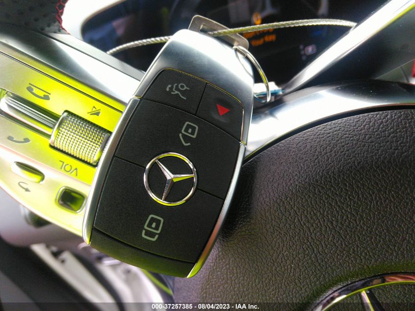 2023 MERCEDES-BENZ EQB EQB 300 W1N9M0KB2PN026101