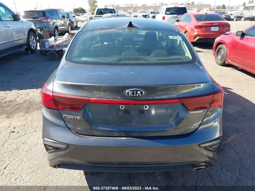 3KPF24AD0ME376319 Kia Forte FE/LXS 17