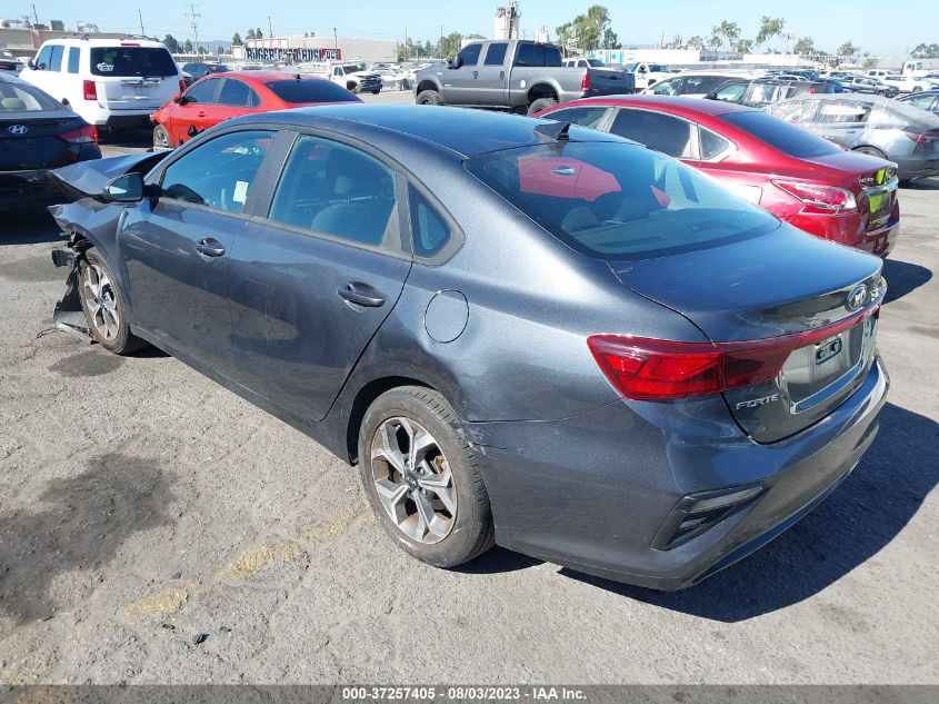 3KPF24AD0ME376319 Kia Forte FE/LXS 3