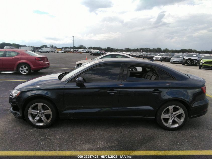 2018 AUDI A3 SEDAN PREMIUM/TECH PREMIUM WAUAUGFF3J1043849
