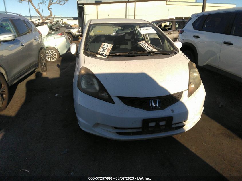 2013 HONDA FIT - JHMGE8H37DC083250