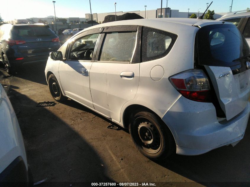 2013 HONDA FIT - JHMGE8H37DC083250