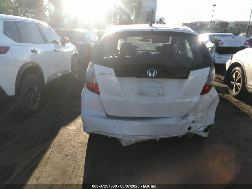 2013 HONDA FIT - JHMGE8H37DC083250