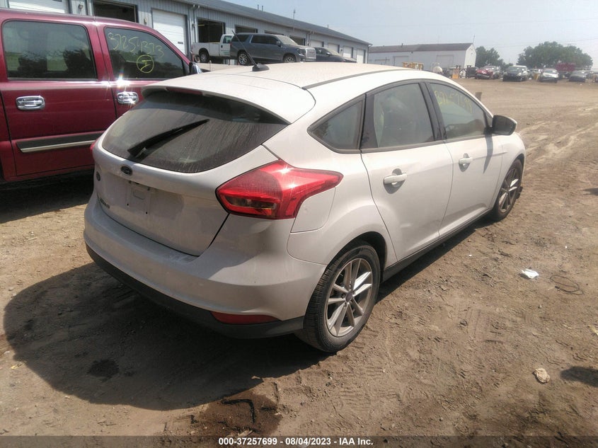 VIN 1FADP3K22HL247596 2017 FORD FOCUS SE