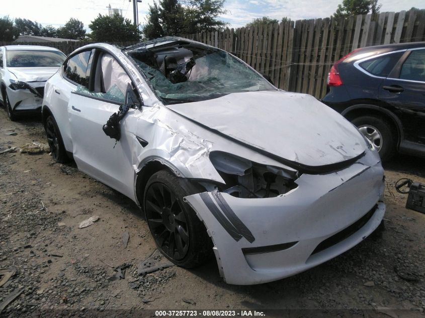 2021 TESLA MODEL Y LONG RANGE - 5YJYGDEE5MF077058