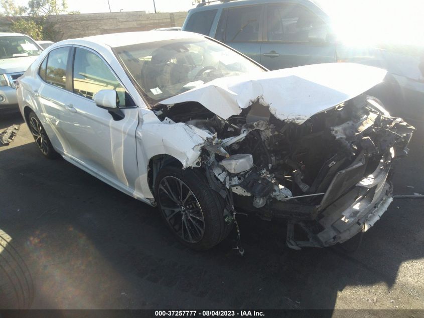 2018 TOYOTA CAMRY SE - JTNB11HK9J3049825
