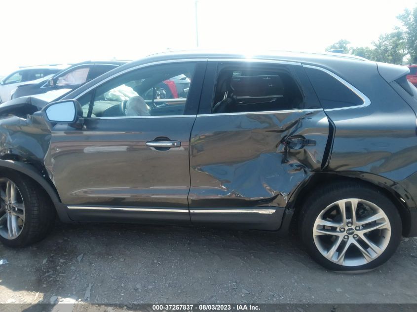 2019 LINCOLN MKC RESERVE - 5LMCJ3D97KUL44692