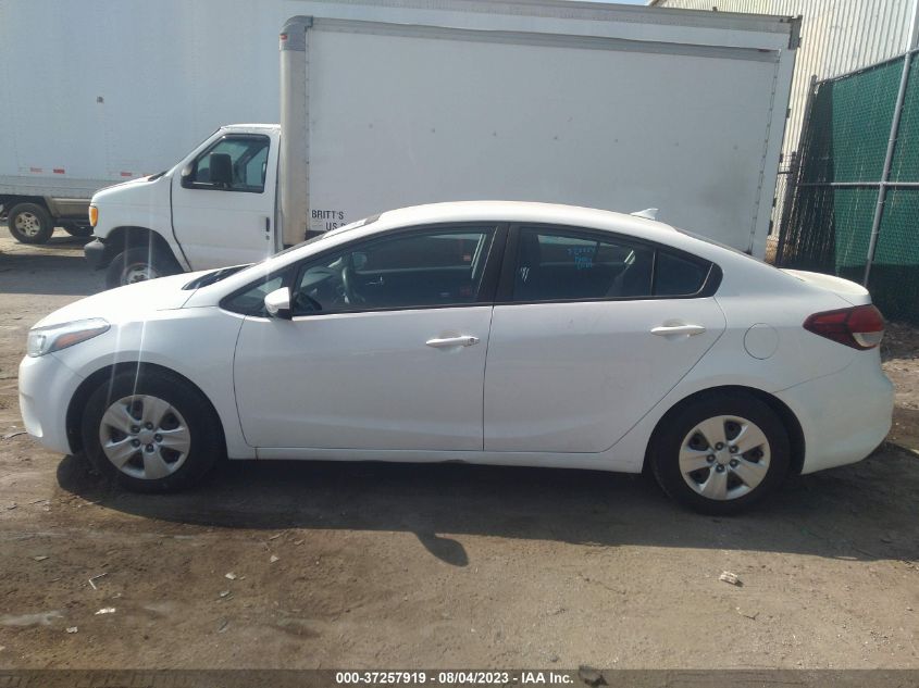 2017 KIA FORTE LX - 3KPFK4A79HE074477
