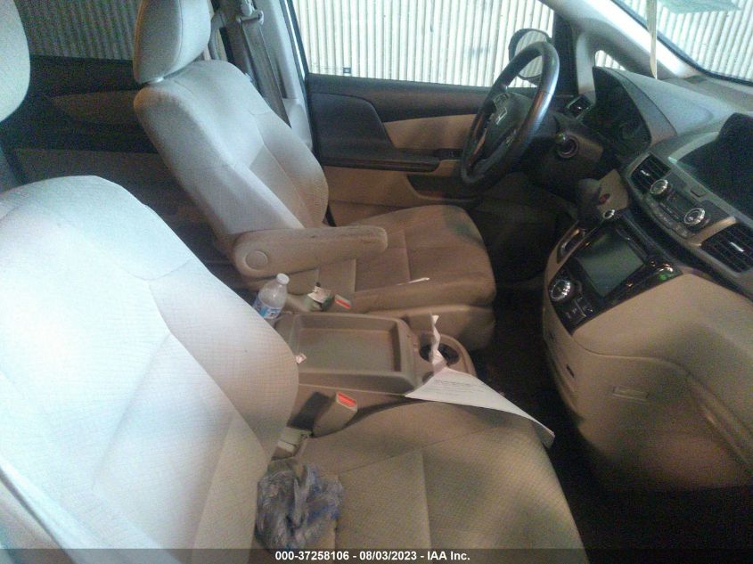 2016 HONDA ODYSSEY SE - 5FNRL5H37GB143842