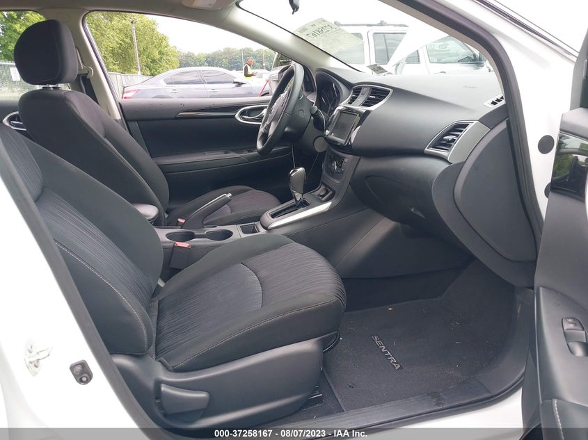 VIN 3N1AB7AP2KY286304 2019 NISSAN SENTRA SV
