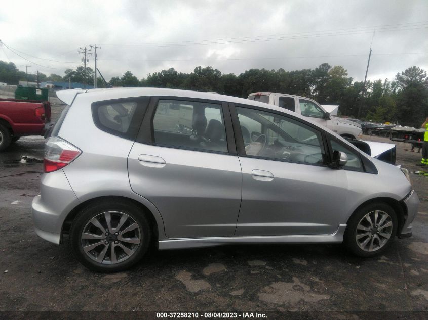 2013 HONDA FIT SPORT - JHMGE8H66DC027097
