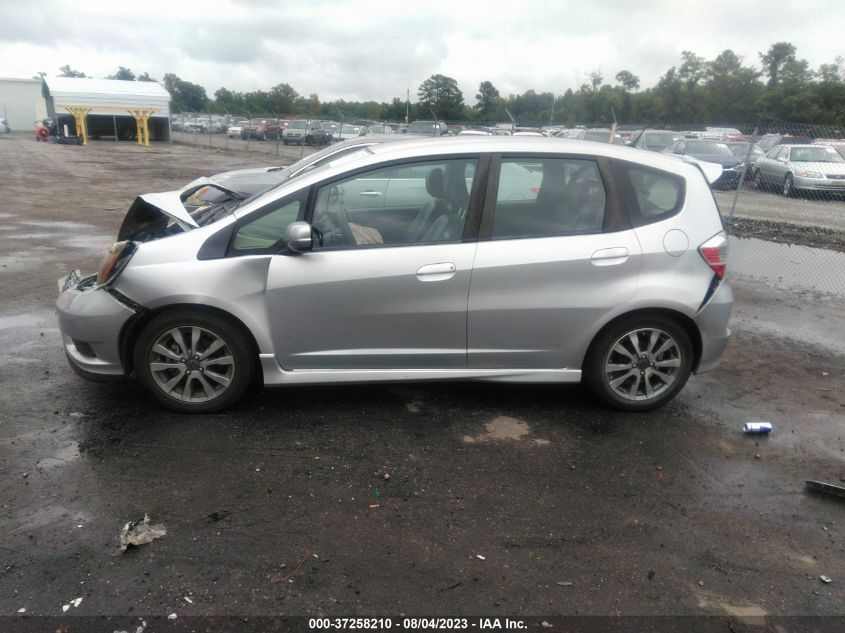 2013 HONDA FIT SPORT - JHMGE8H66DC027097