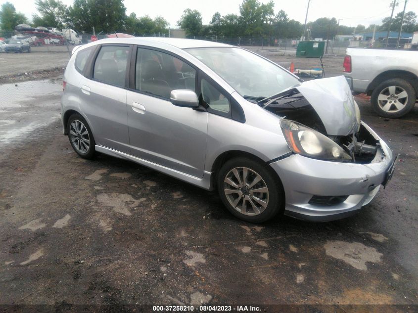 2013 HONDA FIT SPORT - JHMGE8H66DC027097