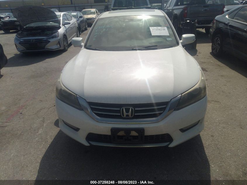 2015 HONDA ACCORD SEDAN EX-L 1HGCR2F86FA165082