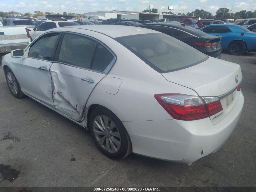 2015 HONDA ACCORD SEDAN EX-L 1HGCR2F86FA165082