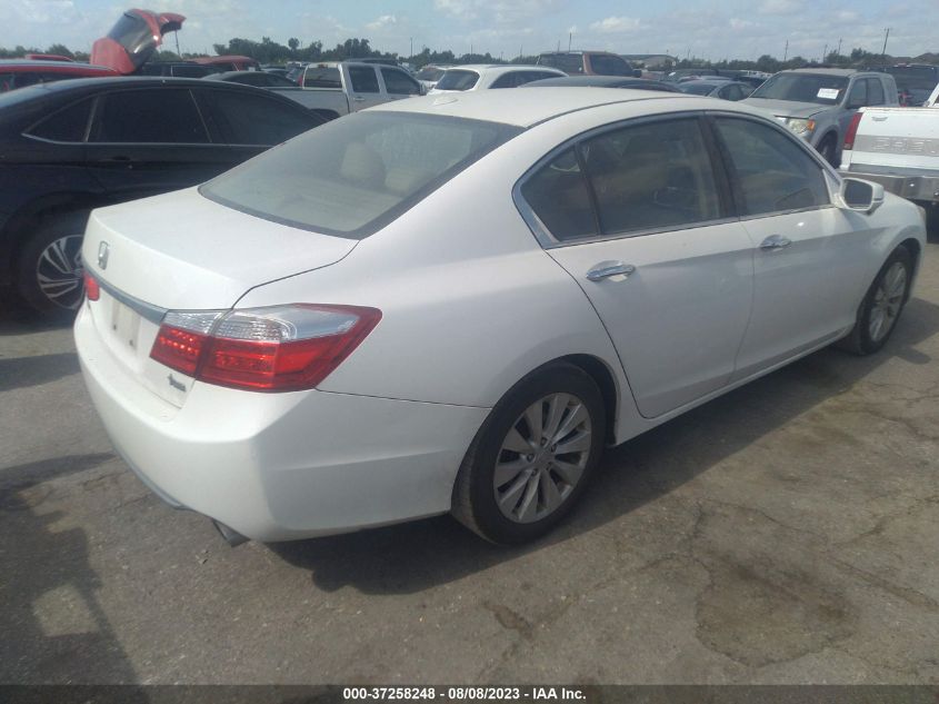 2015 HONDA ACCORD SEDAN EX-L 1HGCR2F86FA165082