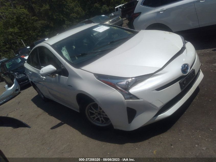 2016 TOYOTA PRIUS TWO - JTDKBRFU8G3005862