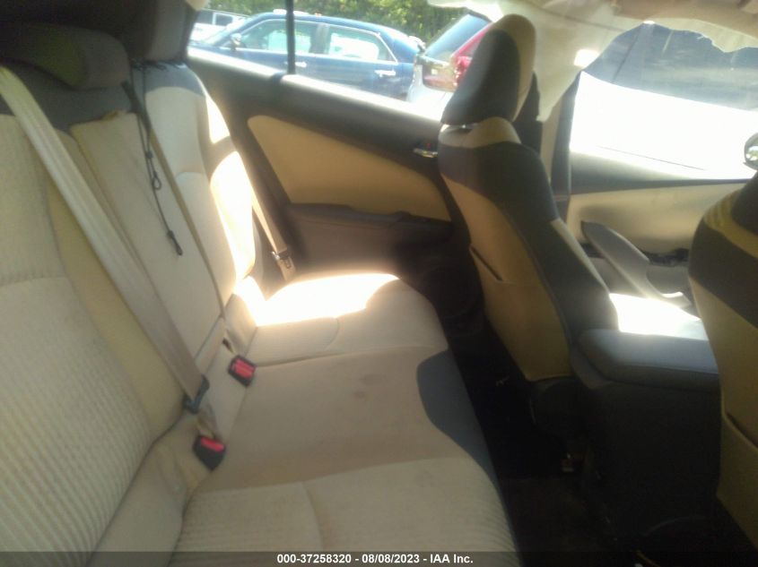 2016 TOYOTA PRIUS TWO - JTDKBRFU8G3005862