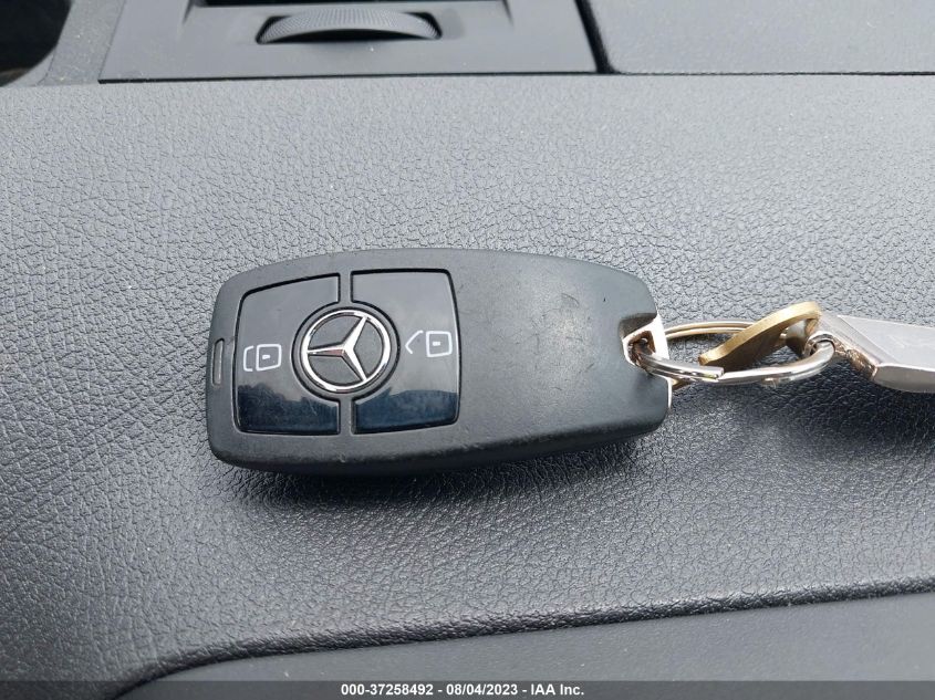 2019 MERCEDES-BENZ SPRINTER CARGO VAN - WD3FF0CD8KT014005