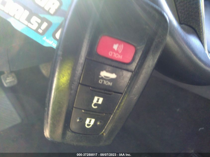 2018 TOYOTA CAMRY SE - 4T1B11HK7JU588616