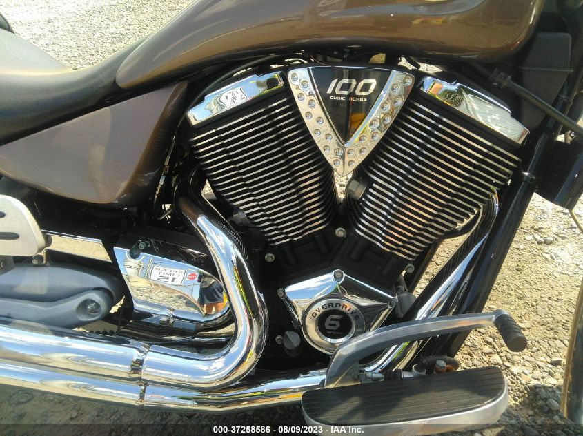 2006 VICTORY MOTORCYCLES KINGPIN - 5VPCB26D863001404