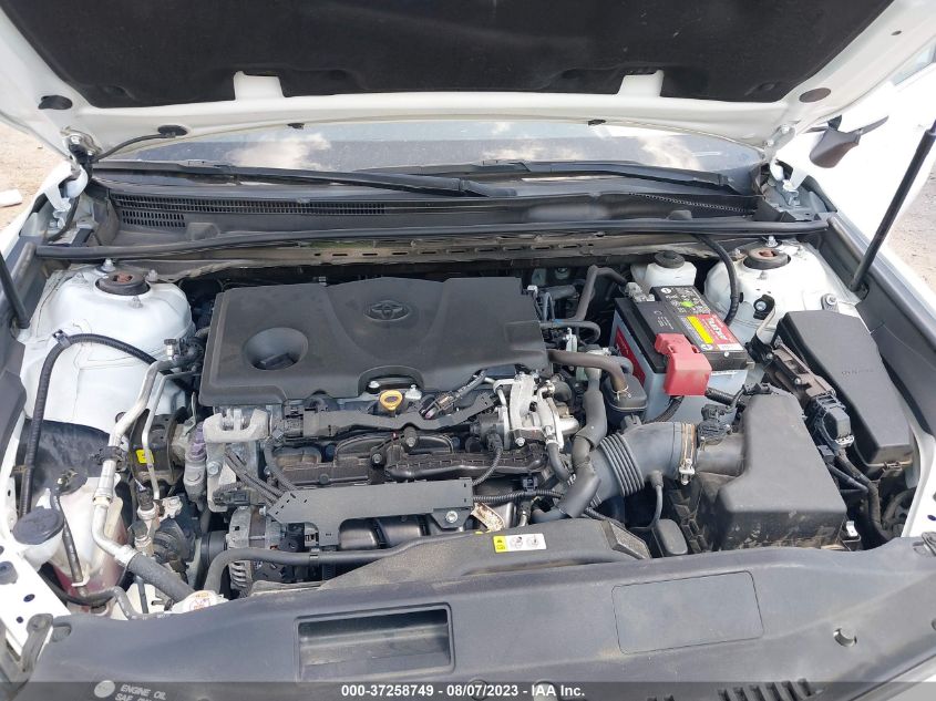 2020 TOYOTA CAMRY LE - 4T1C11AK5LU359708