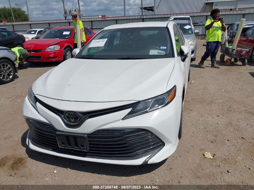 2020 TOYOTA CAMRY LE - 4T1C11AK5LU359708