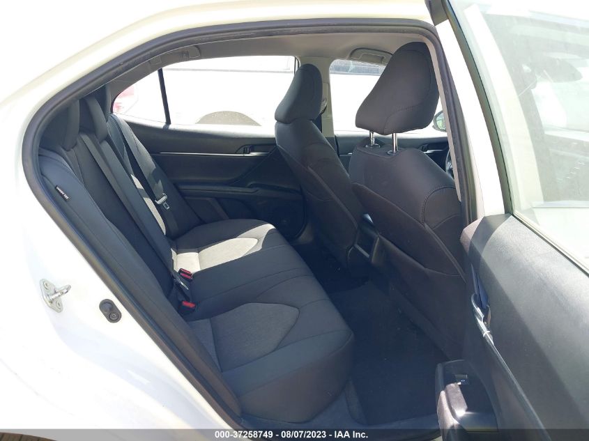 2020 TOYOTA CAMRY LE - 4T1C11AK5LU359708