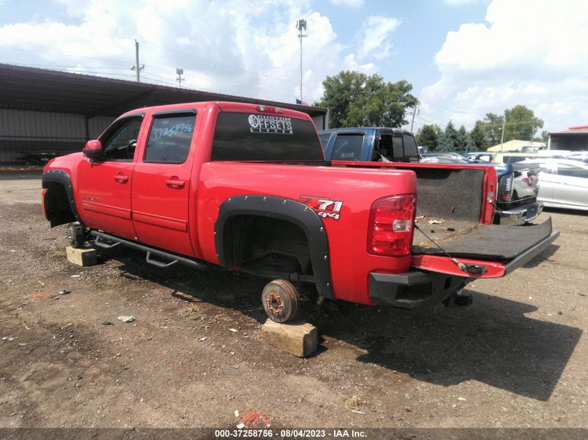 2013 CHEVROLET SILVERADO 1500 LT - 3GCPKSE70DG191138