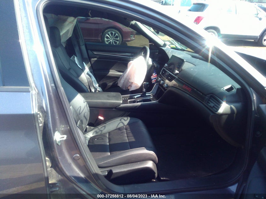 VIN 1HGCV1F32KA135758 2019 HONDA ACCORD SEDAN SPORT 1.5T